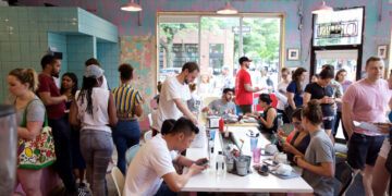 Call Your Mother sues Call Your Bubbi over bagel shop branding