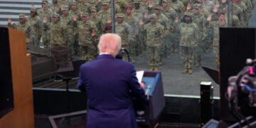 Does the military have to follow unlawful orders? What the oath says.