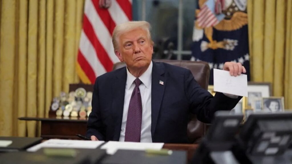 ‘Flurry of receipts’: Ex-Trump official says courts just vindicated Dems he threatened