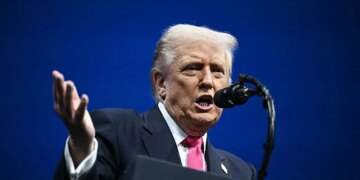 Banning AI Regulation Will Endanger American Kids