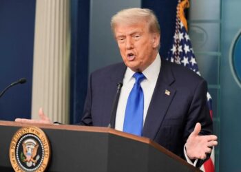 ‘Burns it all down’: GOP insider warns party it has much bigger problem than Epstein