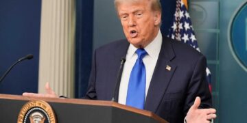 ‘Burns it all down’: GOP insider warns party it has much bigger problem than Epstein