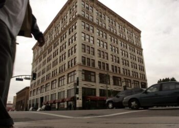 Giant landlord settles with California for colluding on rents in L.A. and elsewhere