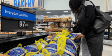 Major debate as Trump inflation sees hosts hit Thanksgiving guests with charge