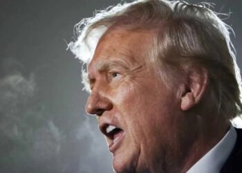 Trump declares war as he calls Republicans ‘nasty liddle guy’ and ‘sick wacko’