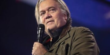 ‘Dangerous’: Steve Bannon leads MAGA civil war on Trump’s AI policy