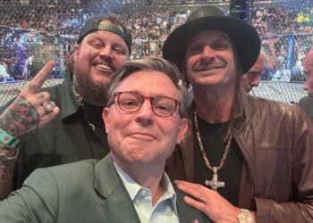 ‘Hang loose’: Mike Johnson’s ‘excruciating’ moment as he gushes about rapper Jelly Roll