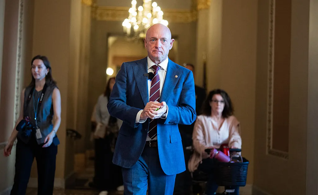 Is It ‘Seditious’ or ‘Illegal’ to Urge the Military to Refuse Unlawful Orders? Legal Experts Weigh In