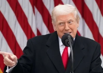 ‘The absolute worst of us’: Trump blasted for ‘deranged’ remark on governor’s weight