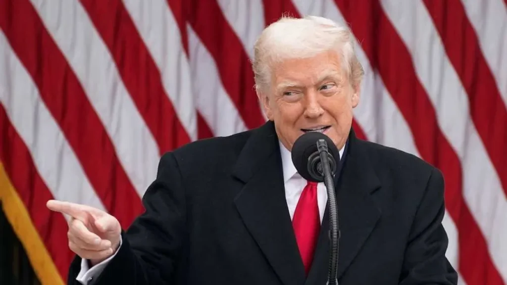 ‘The absolute worst of us’: Trump blasted for ‘deranged’ remark on governor’s weight