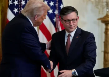 House Republicans forced the  Trump White House into a ‘pretty embarrassing move’: analyst