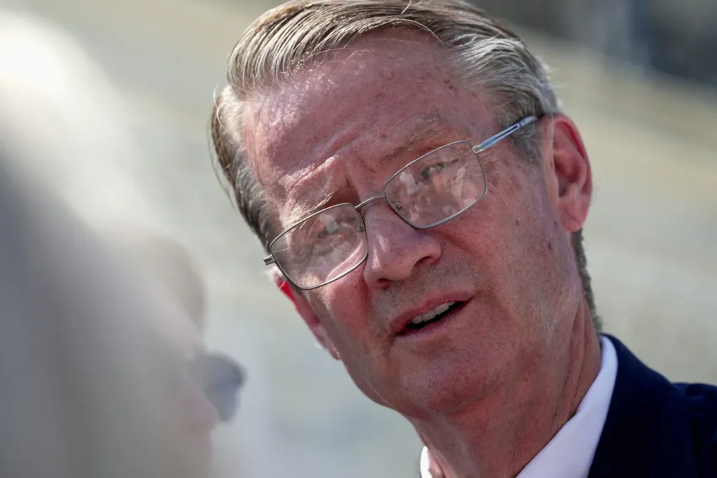 ‘Sad sack’ GOP lawmaker mocked for airing ‘petty’ Thanksgiving parade grievances