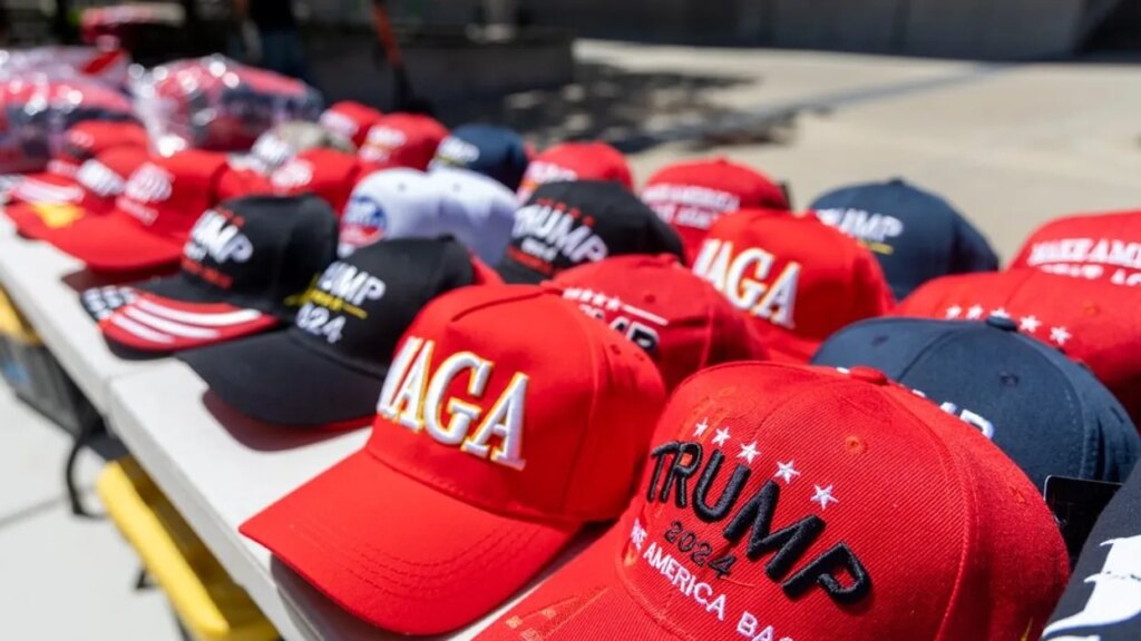 This MAGA leader’s angry exit spells mortal danger for Trump