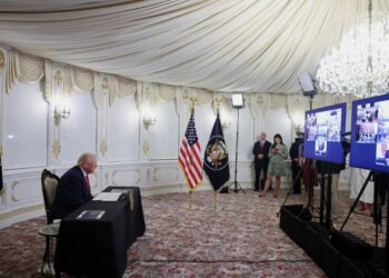 ‘What a sick man’: Internet pounces as Trump makes DC Guard member’s death about himself