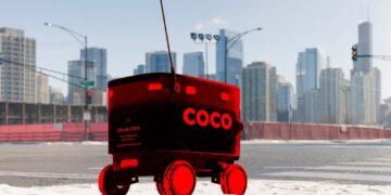 Residents Rage Against Fleet of Delivery Robots Taking Over Chicago