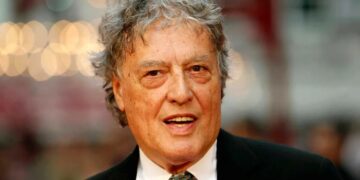 Tom Stoppard, Hailed As Greatest Playwright of a Generation, Dies at 88
