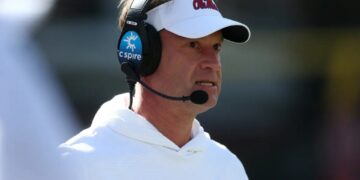Ole Miss team meeting set for Sunday morning with signs pointing toward Lane Kiffin’s LSU bolt