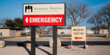 C.D.C. Links Measles Outbreaks in Multiple States for the First Time