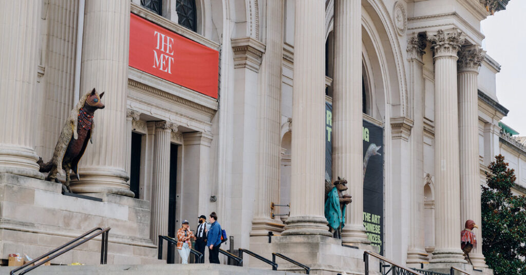 With New Condé Nast Galleries, the Met Museum Gets Fashion Forward