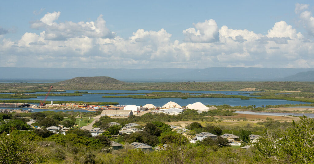 Hurricane Melissa Evacuees Return to Guantánamo Base