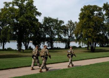 Tennessee Judge Temporarily Blocks National Guard Deployment in Memphis