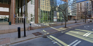 Worker Error Is Faulted After Israeli-Born Canadian Hits Passport Snag