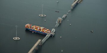 Faster Communication Could Have Saved Bridge Workers’ Lives, Safety Agency Says