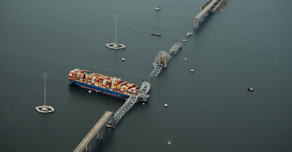 Faster Communication Could Have Saved Bridge Workers’ Lives, Safety Agency Says