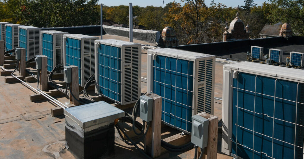 In Nebraska, Makeovers for Buildings That Don’t Price Out the Locals