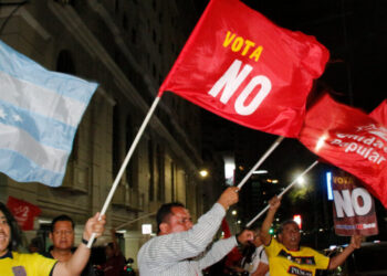 Ecuador Votes No to Hosting U.S. Military Base