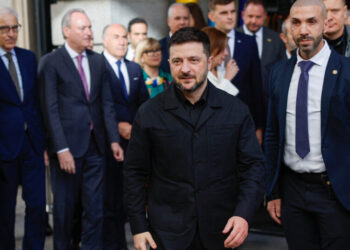 Zelensky Will Try to Revive Peace Talks on Visit to Turkey