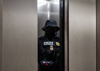 Judge Dismisses Trump’s Challenge of New York Law Barring Court Arrests