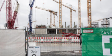 Europe’s Chip Dreams Confront Business Realities