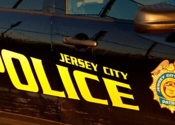 Police Officer and Ex-Mayor Is Charged With Sexually Assaulting a Child