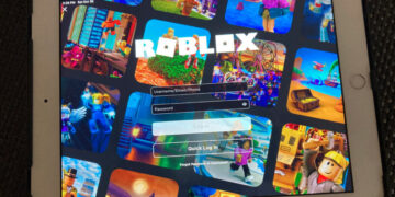 Roblox, Where Kids Game and Chat, Will Analyze Their Faces to Verify Age