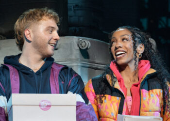 ‘Two Strangers’ Review: Meeting Cute, Toting Baggage