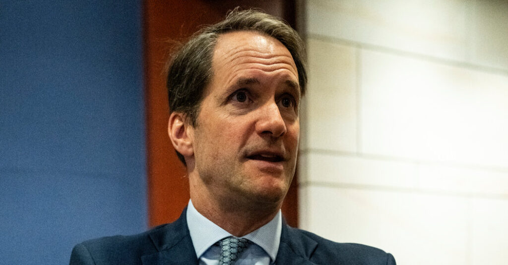 Democrats Raise Concerns Over Allied Curbs on Intelligence Sharing