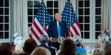 Trump to Hold Two Fund-Raisers for His Super PAC Next Year