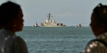 Satellite Data Reveals How the U.S. Navy Is Deployed Near Venezuela