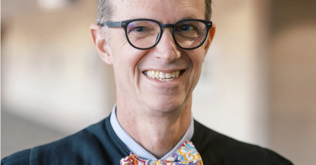 Missouri Judge Who Wore Elvis Wig in Court Agrees to Resign