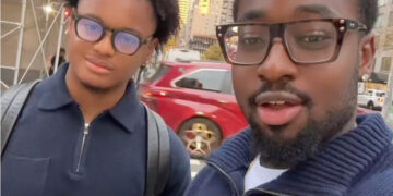 Why Are Young Men Embracing the Quarter-Zip Lifestyle?