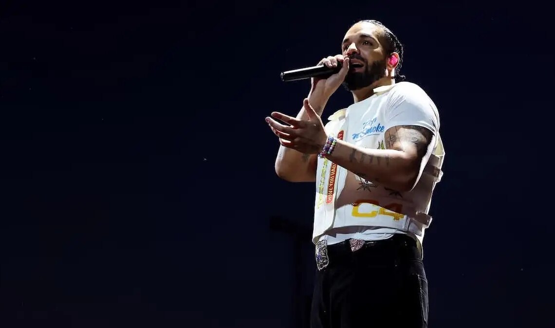 ‘Mans Don’t Have S**t to Say’: Drake Denies Story That One of T.I.’s Friends Peed on Him