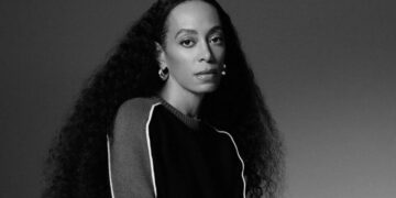 Solange Knowles Wants to Lend You a Book