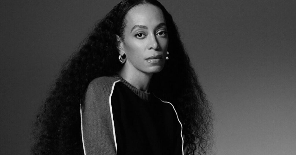 Solange Knowles Wants to Lend You a Book