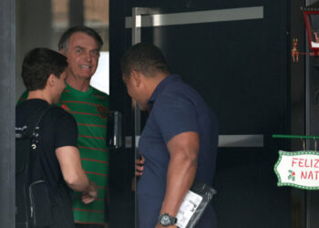 Fearing He Would Flee, Police in Brazil Arrest Jair Bolsonaro