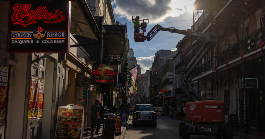 New Orleans, a City of Service Workers, Braces for an Immigration Crackdown