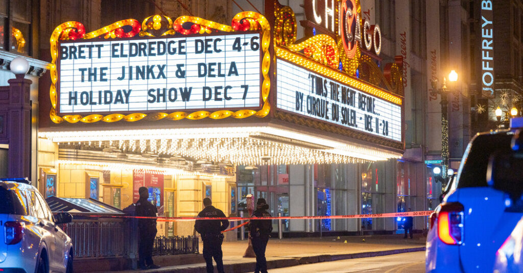 One Killed and 8 Teenagers Wounded in Chicago Shootings