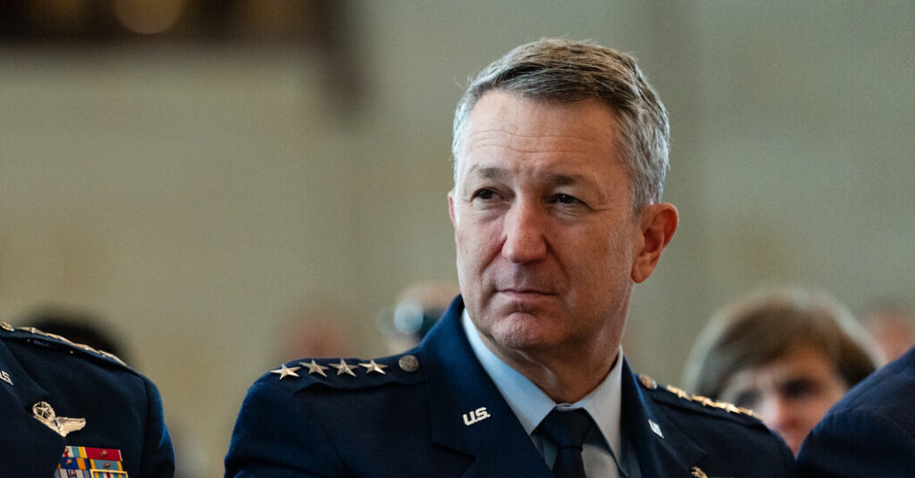 Top U.S. Military Officer to Visit Caribbean as Trump Pressures Venezuela