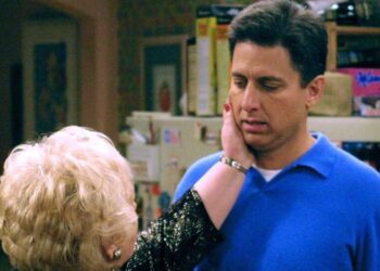 How ‘Everybody Loves Raymond’ Brought My Mother and Me Closer