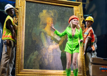 ‘Queen of Versailles’ to Close as New Broadway Musicals Struggle